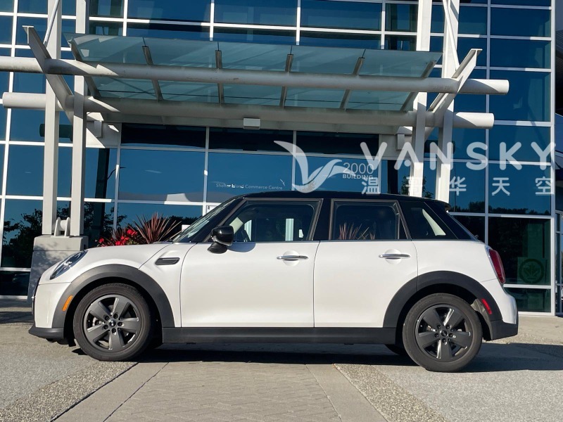 250924125337_2024 Mini Cooper 07.jpeg